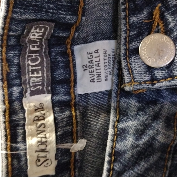 Blue Jeans Stretch Flare! - Picture 4 of 4